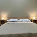 Antico Borgo بيت ضيافة 4*